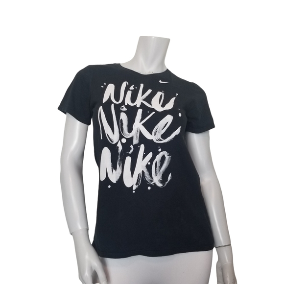The Nike Tee  JRS Medium Athletic Cut Black & White T Shirt - Picture 1 of 8